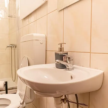 Economy City Living 1Br Apt In Great Location Vienna Exterior photo