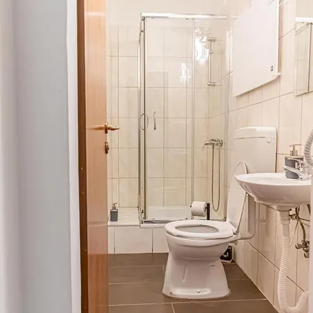 Economy City Living 1Br Apt In Great Location Vienna Exterior photo