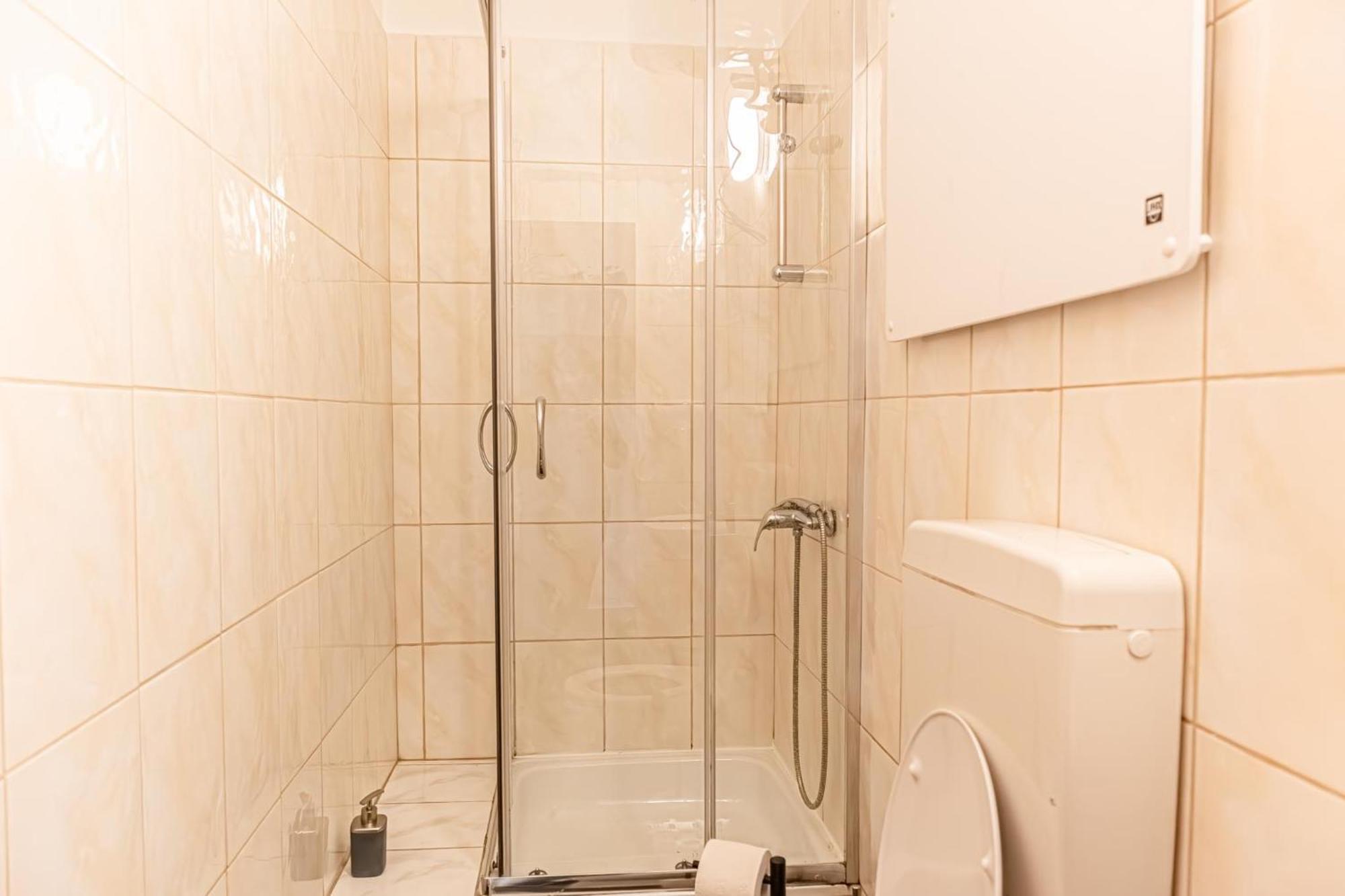 Economy Living 1br In Great Location Vienna